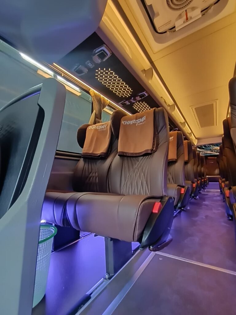Medium Bus Mercedes Benz OF 917 2025 2b0f5f55 de8b 42c0 bee8 399e96a56b2c