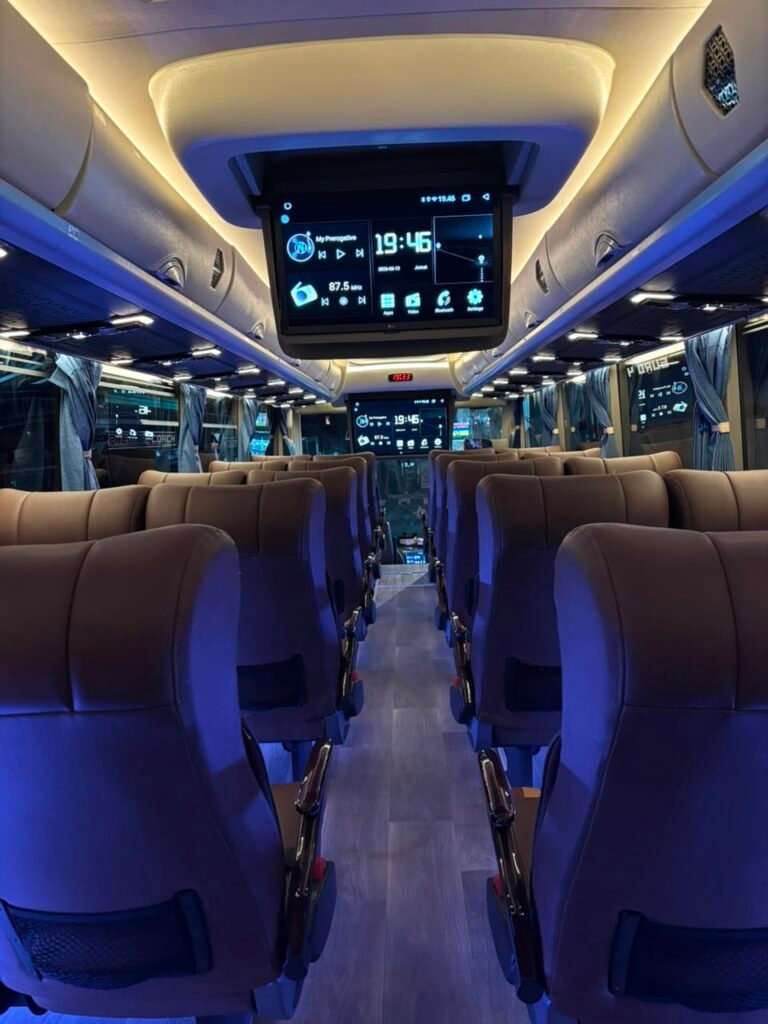 Big Bus Mercedes Benz Leg Rest 34 Seat foto uit bus legrest (3)