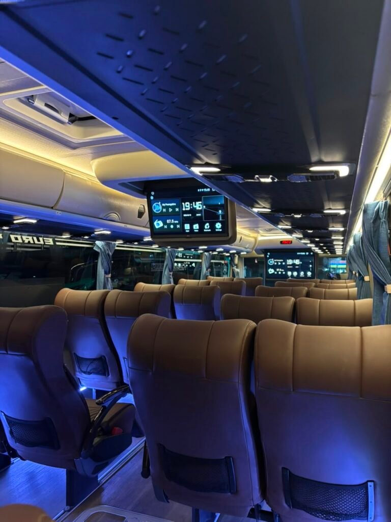 Big Bus Mercedes Benz Leg Rest 34 Seat foto uit bus legrest (4)